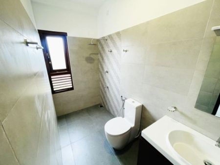 Bathroom - (SU480)🏡✨ Modern Two-Storey Luxury Home for Sale – Polgasowita, Piliyandala ✨🏡