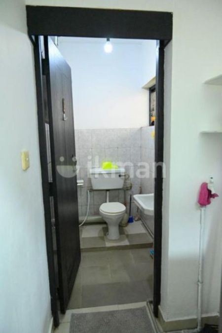 Bathroom - House For Rent In Dehiwala ( File No 5363b) 