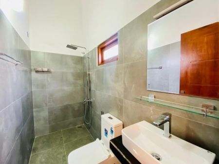 Bathroom - Brand New Single Storey House for Sale in Athurugiriya 