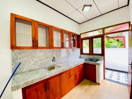 Kitchen - Brand New Modern 3-Bedroom House – Athurugiriya