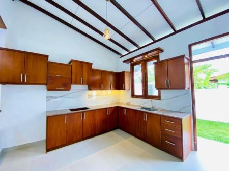Kitchen - 12 Perches LUXURY HOUSE FOR SALE – ATHURUGIRIYA 