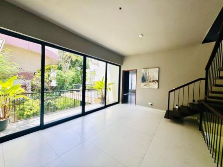 Living Room - (SE1380) 🏡 Modern Architect-Designed House for Sale in Rajagiriya 🏡