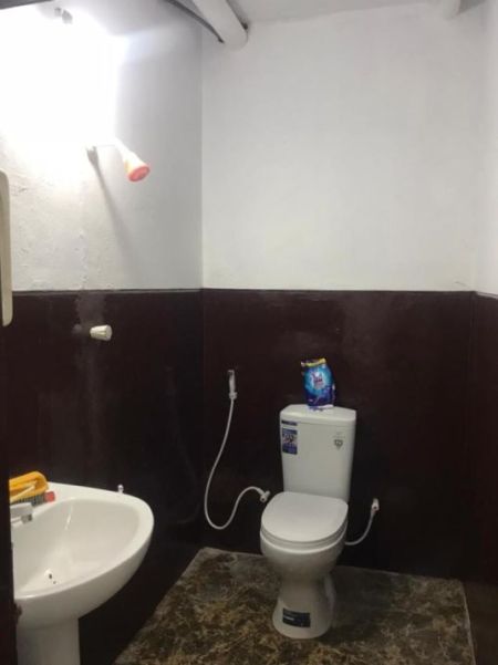 Bathroom - House/Old Nawala road/02floors/unfurnished/for rent in Nawala. 