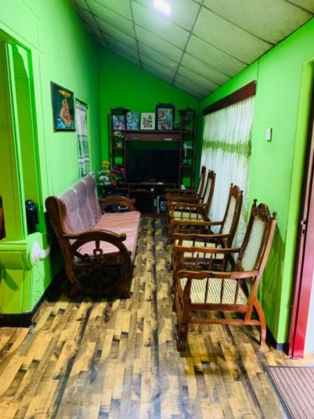 Living Room - 50 perches land with 3 buildings for sale in Pilimathalawa town (SSPH-358)