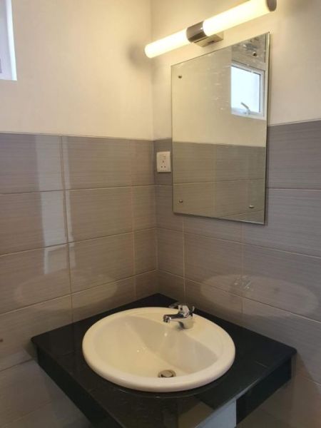 Bathroom - Mount Clifford/Belgany Pool view/02beds/for sale in Homagama. 