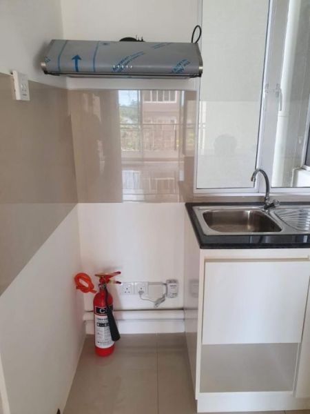 Kitchen - Mount Clifford/Belgany Pool view/02beds/for sale in Homagama. 