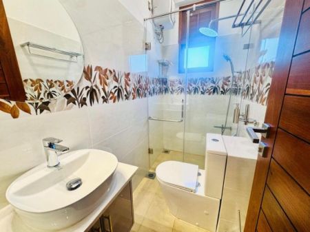 Bathroom - (SE1625)🏢✨ Newly Built Luxury Condominium Apartment for Sale – Kandawatta Road, Nugegoda 🌟