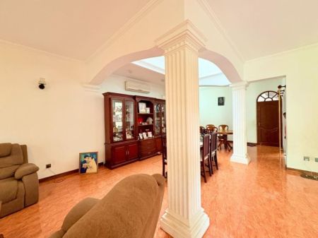 Living Room - 5 Bedroom House for Sale in Maharagama 