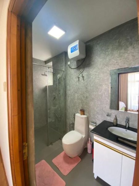 Bathroom - ￭ Colombo 03 ￭ 04BR Apartment For Sale ￭ (NK107510)