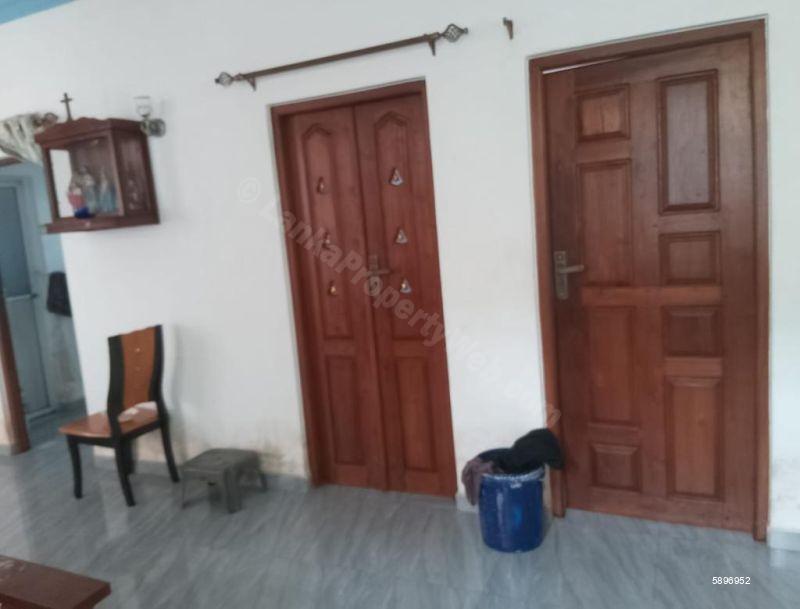 House for sale in Wattala