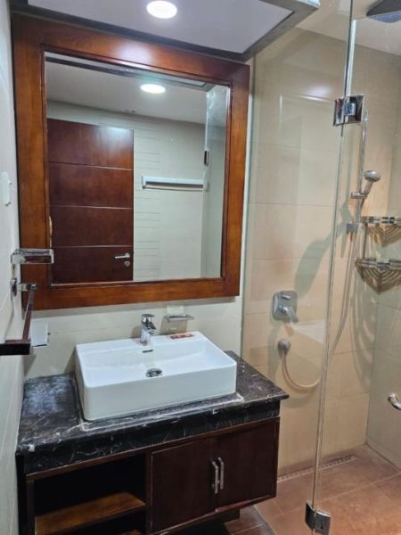 Bathroom - Apartment for sale in Colombo 3 