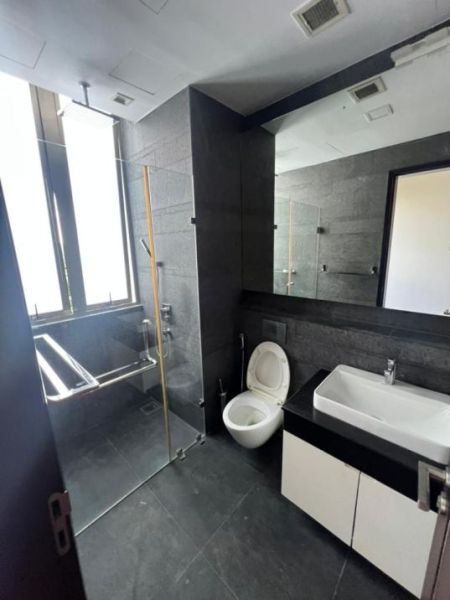 Bathroom - 3 Bedrooms Apartment For Rent In Colombo 07 In 7th Sense Residence 