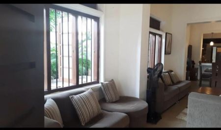Living Room - 10 Bedroom House for Sale - Mount Lavinia | LKR 120,000,000 (EM513)