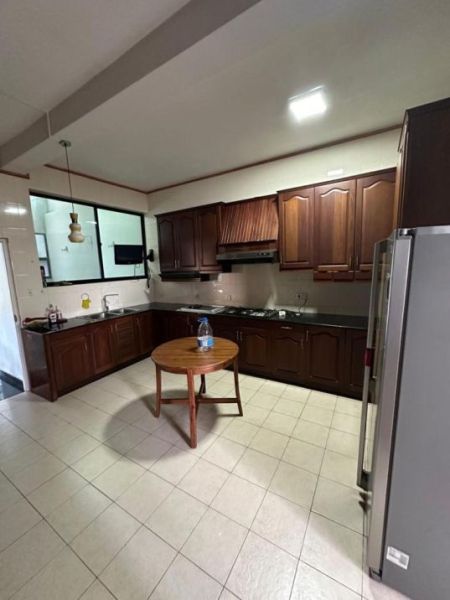 Kitchen - House for sale in Battaramulla 