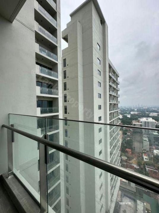 Exterior - Apartment for sale in Colombo 3