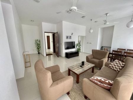 Living Room - 3 Bedroom Aparment for Sale at Colombo 7