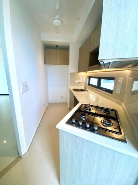 Kitchen - Panoramic View Apartment for Rent at TRI-ZEN Residencies – Colombo 2
