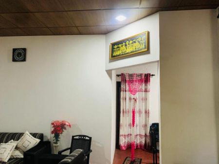 Living Room - House with Land for Sale in Kuliyapitiya – Veerambuwa