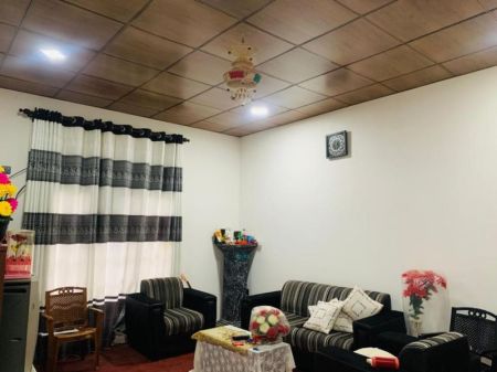 Living Room - House with Land for Sale in Kuliyapitiya – Veerambuwa