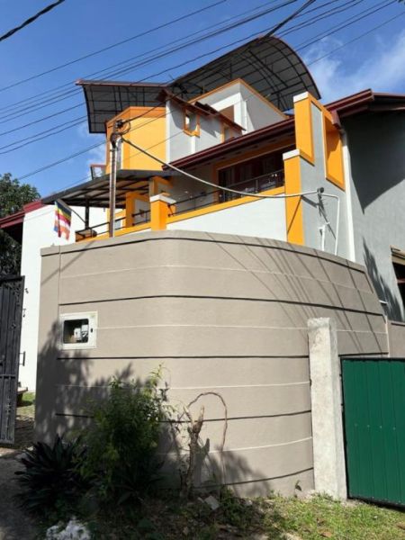 Exterior - 4 Bedroom House for Sale - Piliyandala | LKR 65,000,000 (EM543)