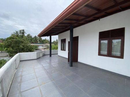 Exterior - Almost Brand New 3 Story House for Sale – Walking Distance to High Level Rd