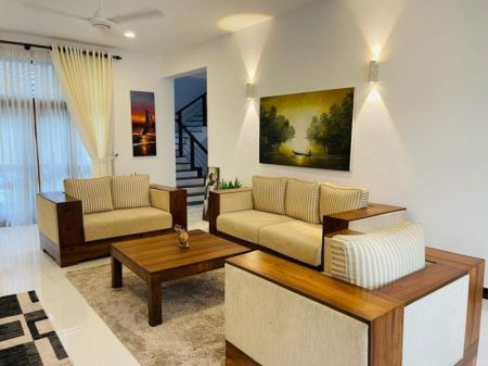 Living Room - Pepiliyana Luxury House For Sale Bordering Dehiwala 
