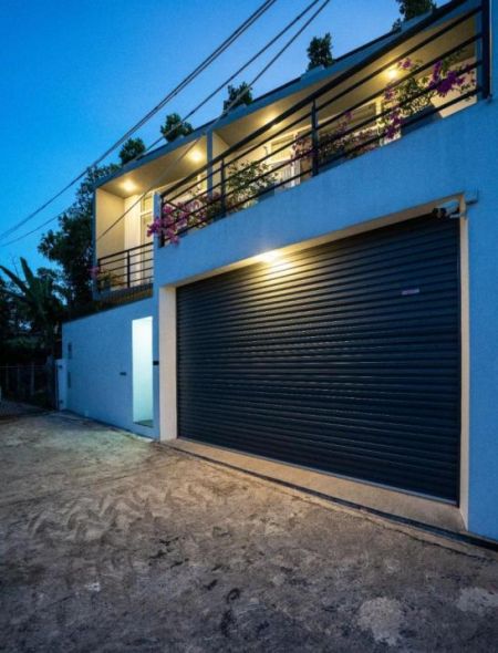 Exterior - BATTARAMULLA  - NEW HOUSE FOR SALE | with FURNITURE| Rs. 57 Mil