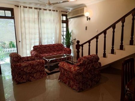 Living Room - Modern Fully Furnished House for Rent in Nugegoda for Rs.225,000