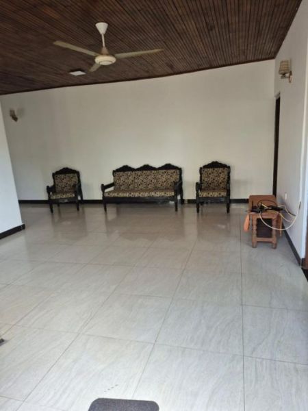 Living Room - Moratuwa Two Storey House for Sale (SSPH-366)