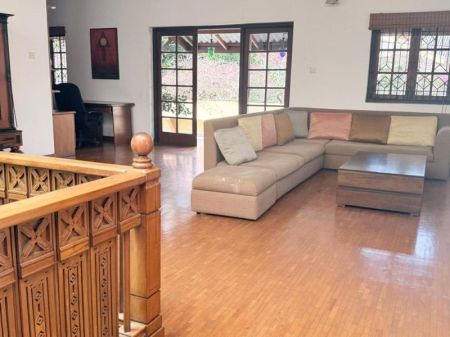Living Room - 5 Bedroom house for rent in Colombo 8 for Rs. 8.50 lakhs (per month)