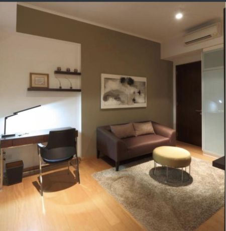 Living Room - 4 Bedroom Penthouse for Rent in Emperor, R81631
