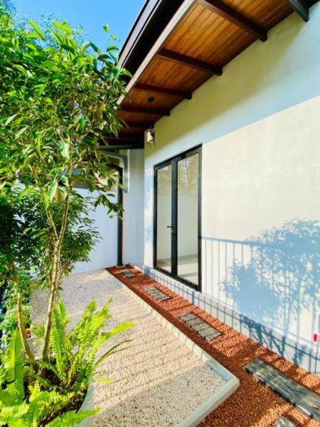 Exterior - Modern 3-Bedroom House for Sale – Prime Paradise City, Athurugiriya 