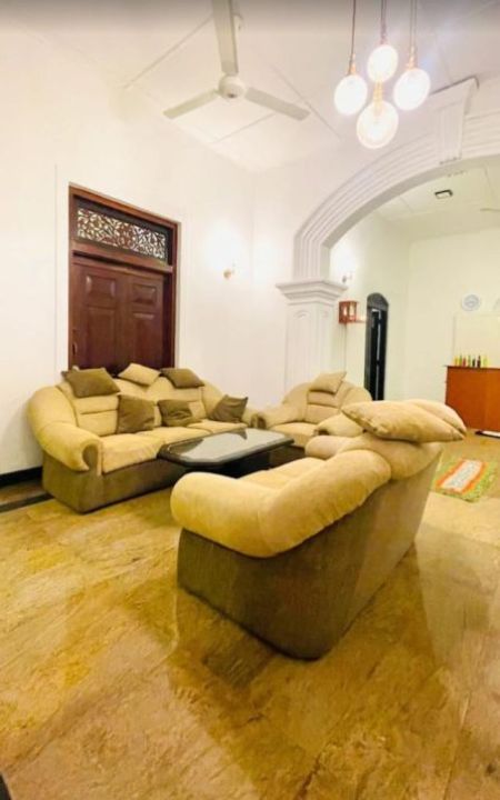 Living Room - 7 BR Furnished Villa for Rent in Colombo 10 – PDC148