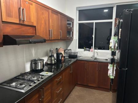 Kitchen - Span Tower, Dehiwala, Luxury 3 Bed Rooms Apartment For Rent 