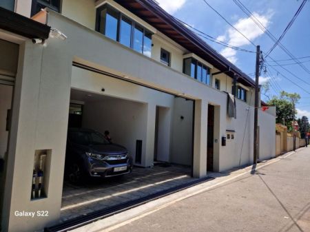 Exterior - *For Rent: Super Luxury Fully Furnished Villa – Ideal for Expatriates*  Close to The Overseas School of Colombo,