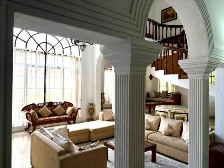 Living Room - Geoffrey Bawa–Designed Luxury Home for Sale in Colombo 04 (Bambalapitiya)