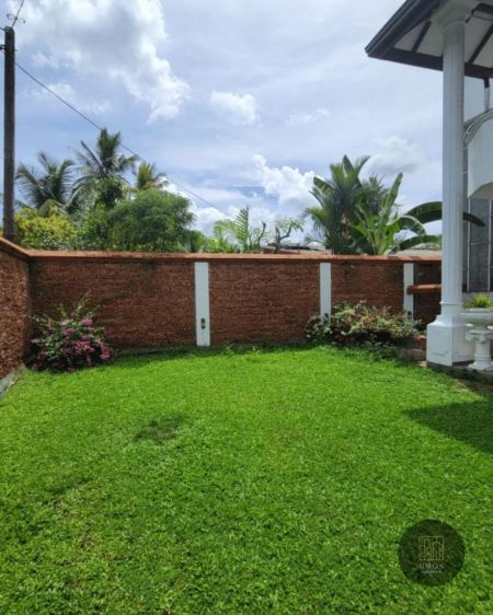 Exterior - 5 Bedroom house for sales in Malabe for Rs. 75 million (Negotiable)