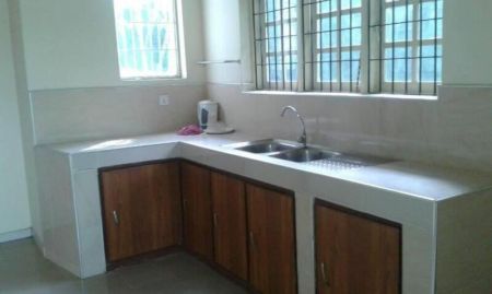 Kitchen - 5 Bedroom House for Sale - Hokandara | LKR 40,000,000 (EM553)