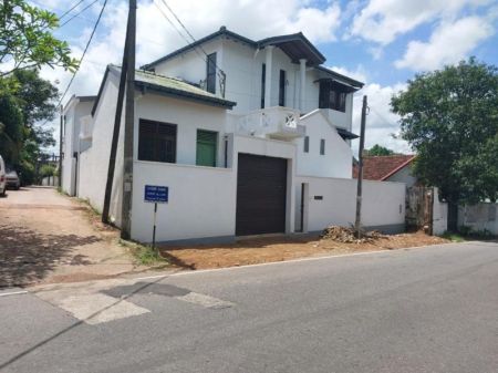 Exterior - 5 Bedroom House for Sale in Battaramulla, S1906
