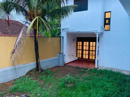 Exterior - 5 Bedroom House for Sale in Battaramulla, S1906