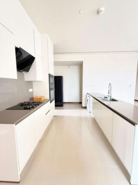 Kitchen -  The Grand - 03 Bedroom Unfurnished Apartment for Rent in Colombo 07 (A5420)