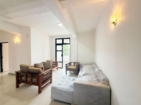 Living Room - Fully Furnished 3 Bedrooms Apartment For Rent in Colombo 7 - EA931