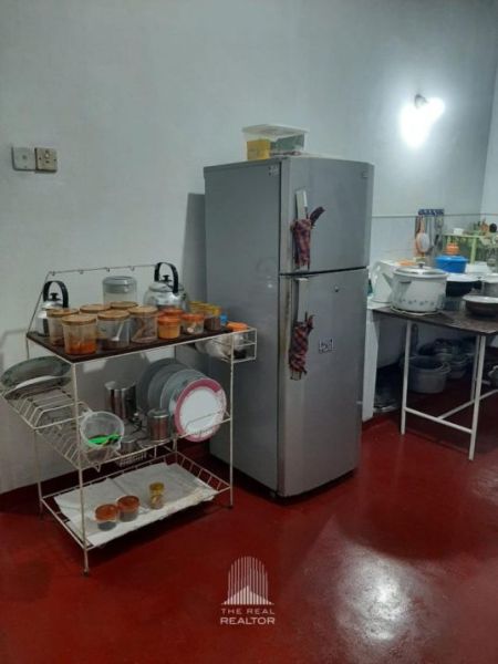 Kitchen - House with annex for Sale at Pathiragoda Road, Pamunuwa Junction (HSSH124)