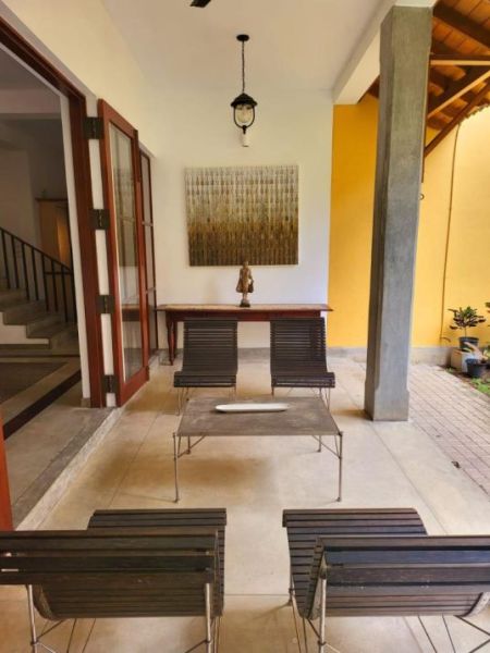 Living Room - FOR Rent | Colombo 5 | 4-Bedroom | Luxury House