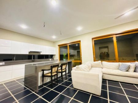 Living Room - (SE1477)🏆 Award-Winning Architect Designed Luxury Home for Sale – Nugegoda 🌿🏡✨