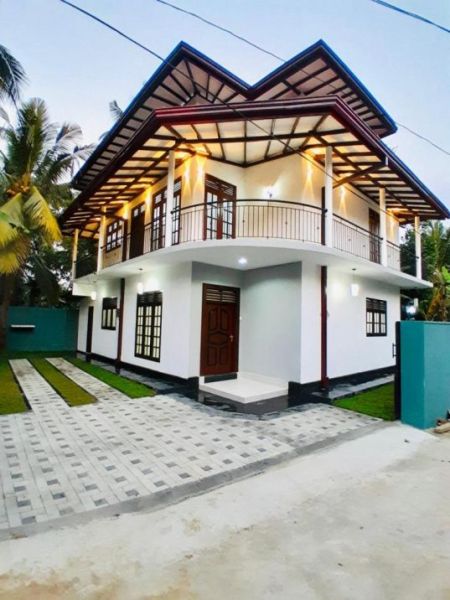 Exterior - Bandaragama Newly Renovated Luxury House for Sale (SSPH-301)