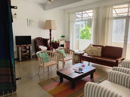 Living Room - 02 Bedroom Furnished Upstair House for Rent in Colombo 04 (A6065)-RENTED