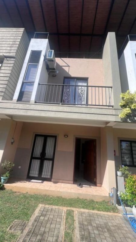 Exterior - Villa for Sale in Negombo - PDC40
