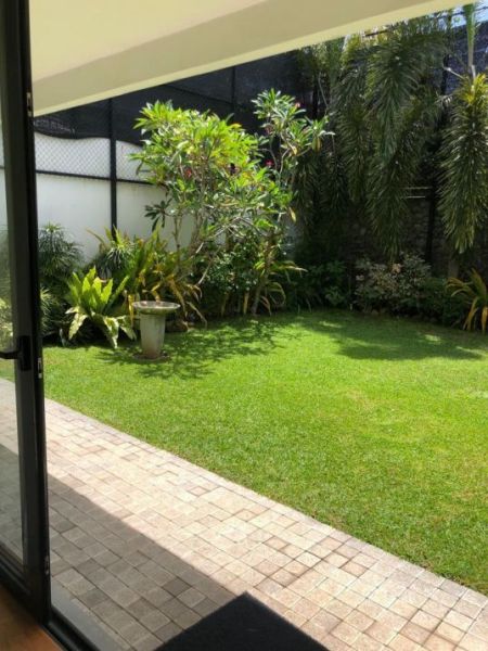 Exterior - 4 Bedroom House for Rent in Colombo 5, R4838