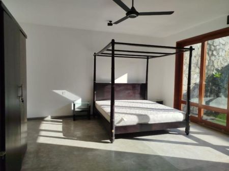 Bedroom - Stunning New Luxury Home with Pool, Library & Landscaped Gardens - Jayanthipura, Battaramulla